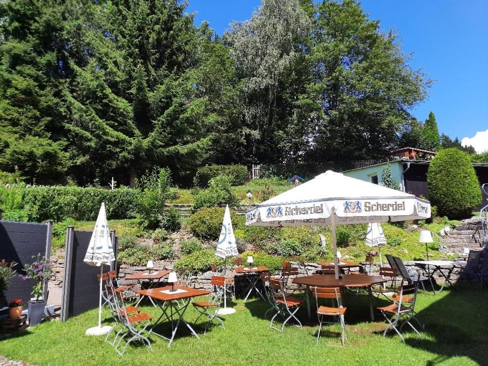 Landgasthof Gruener Baum Regnitzlosau Екстериор снимка